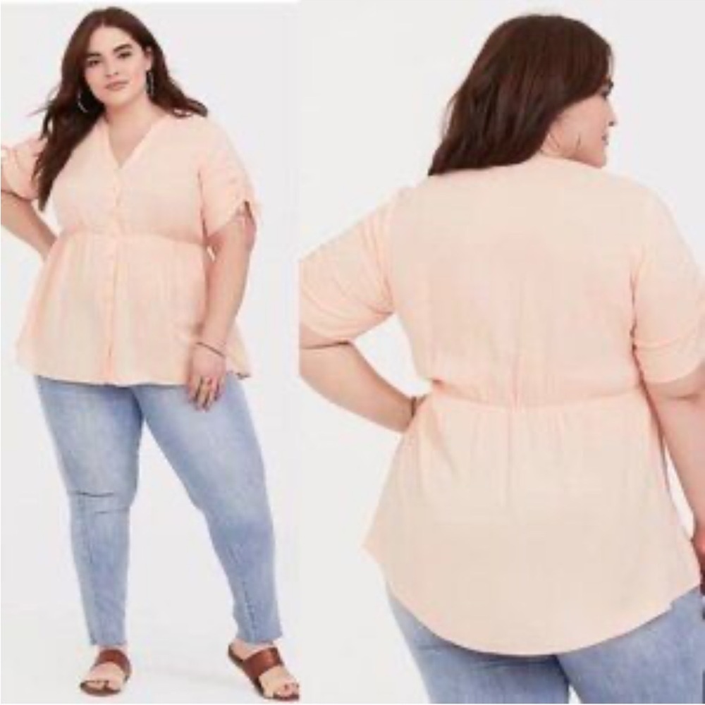 Torrid Button Front blouse - Picture 2 of 5